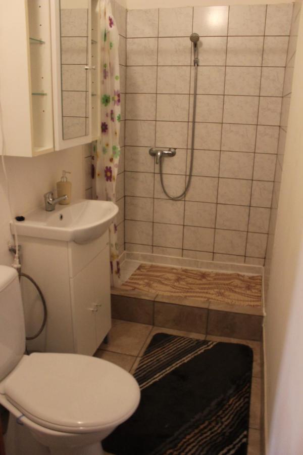 Zimmer Feri Vendeghaz Hotel Abaujszanto ภายนอก รูปภาพ